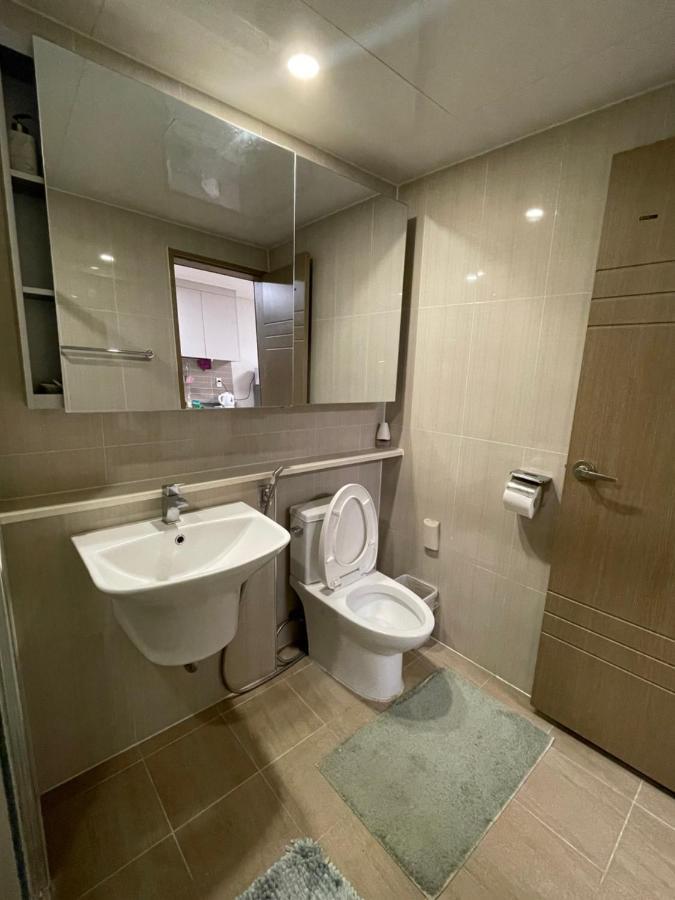 Spacious Luxury Condo W/ Kitchen Beside Hilton Clark D'Heights Angeles Exterior foto